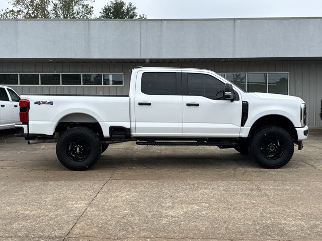 Used 2024 Ford F250 XL w/ STX Appearance Package AWD/4WD image 2