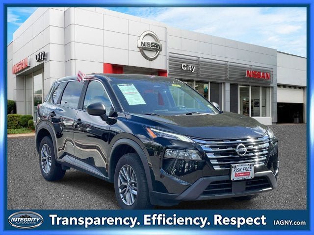 Certified 2025 Nissan Rogue S AWD/4WD image 1