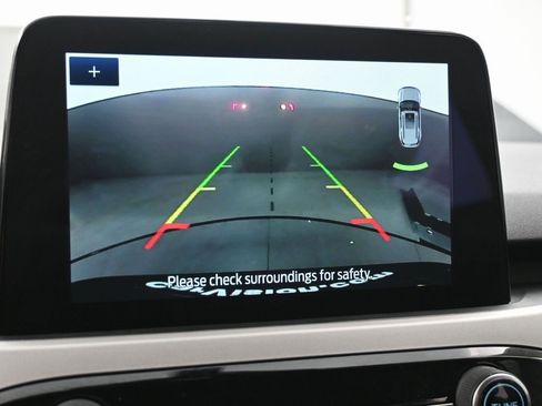 Used 2022 Ford Escape SEL w/ Technology Package image 12