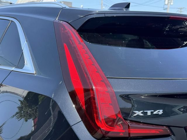 Used 2024 Cadillac XT4 Premium Luxury AWD/4WD image 12