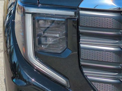 Used 2024 GMC Sierra 1500 Pro w/ Pro Value Package image 10