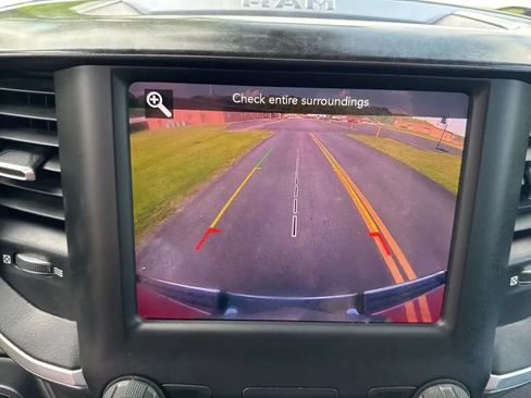 Used 2019 RAM 1500 Big Horn AWD/4WD image 23