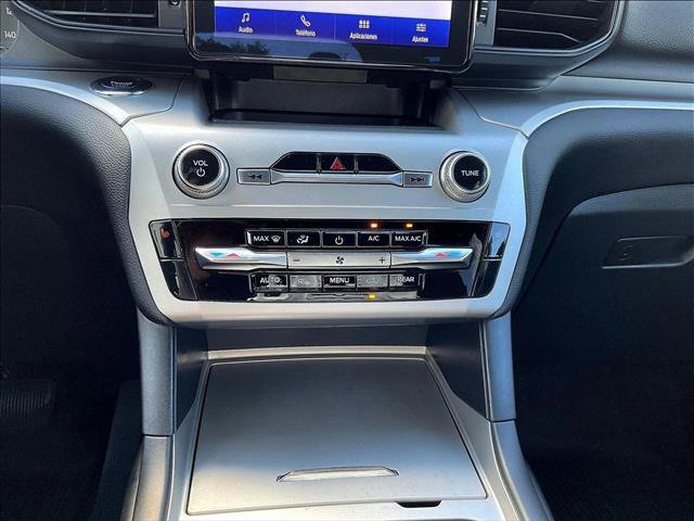 Used 2022 Ford Explorer XLT RWD image 18