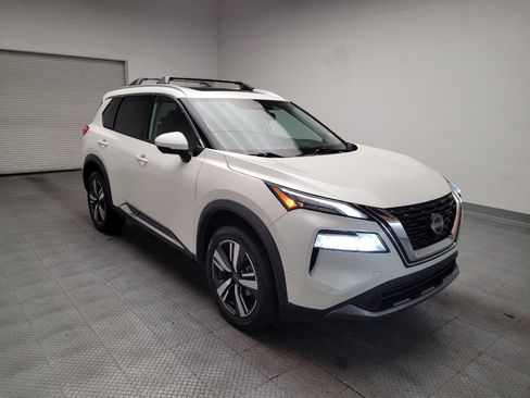 Used 2023 Nissan Rogue SL w/ SL Premium Package AWD/4WD image 13