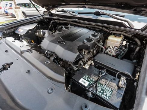 Used 2012 Toyota 4Runner Limited AWD/4WD image 56