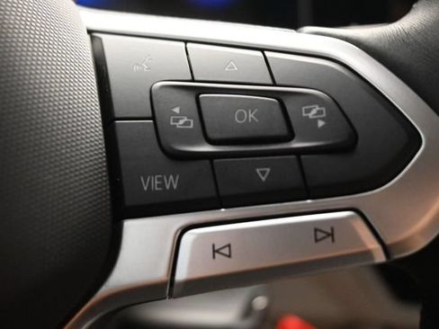Used 2025 Volkswagen Jetta S FWD image 17