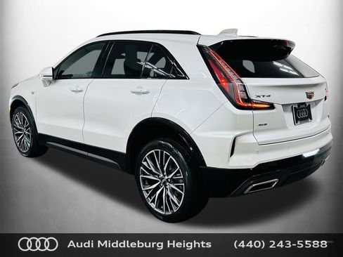 Used 2024 Cadillac XT4 Sport w/ Cold Weather Package AWD/4WD image 5