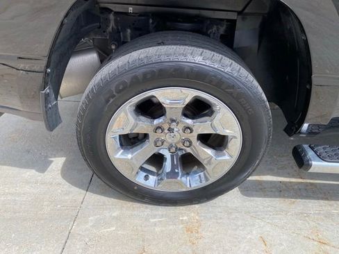 Used 2022 RAM 1500 Big Horn AWD/4WD image 11