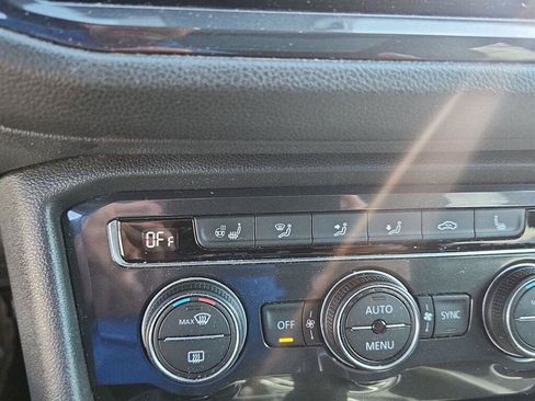 Used 2019 Volkswagen Tiguan SEL Premium R-Line AWD/4WD image 20