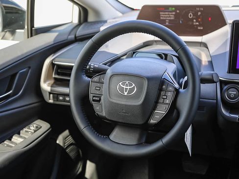 New 2026 Toyota Prius Plug-In Hybrid image 17