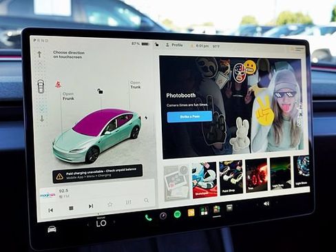 Used 2025 Tesla Model 3 Long Range RWD image 24