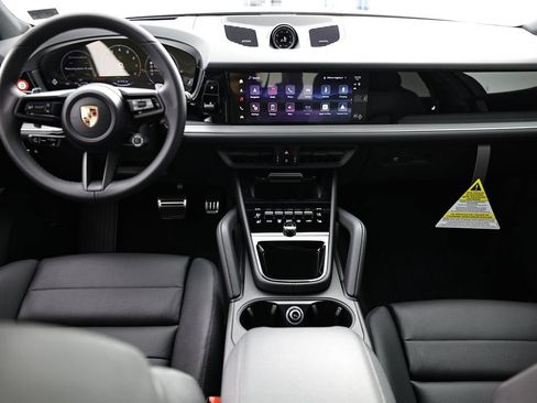 New 2026 Porsche Cayenne S AWD/4WD image 30
