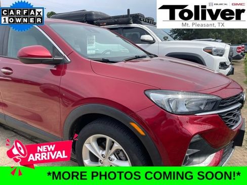 Used 2020 Buick Encore GX Preferred w/ Cold Weather Comfort Package FWD image 1