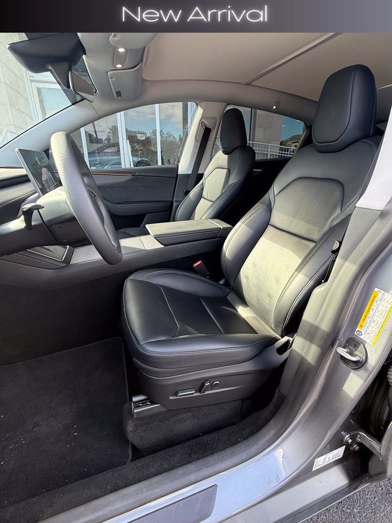 Used 2026 Tesla Model Y Long Range AWD/4WD image 7