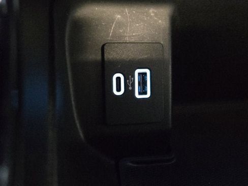 Used 2022 Ford F150 XLT w/ Equipment Group 302A High image 28