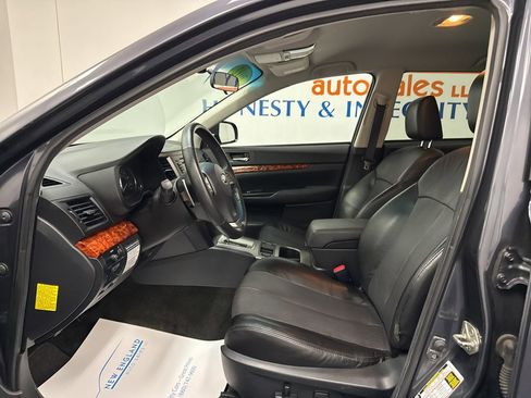 Used 2012 Subaru Outback 2.5i Limited image 5