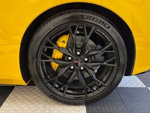 New 2026 Chevrolet Corvette Stingray Premium Conv w/ Stealth Interior Trim Package RWD image 11