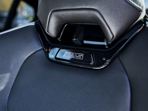 Used 2026 BMW M5 w/ Executive Package image 49