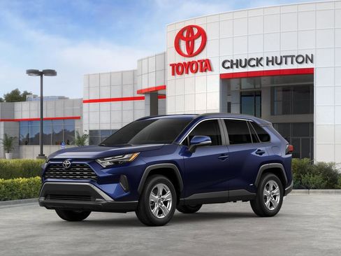 New 2025 Toyota RAV4 XLE image 32