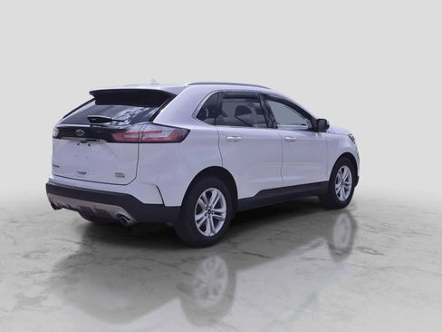 Used 2019 Ford Edge SEL w/ Equipment Group 201A FWD image 8
