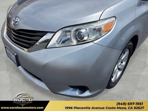 Used 2011 Toyota Sienna LE w/ Towing Pkg FWD image 29