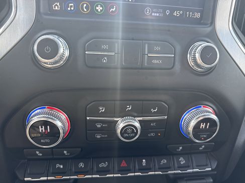 Used 2021 GMC Sierra 1500 Elevation w/ Preferred Package image 26