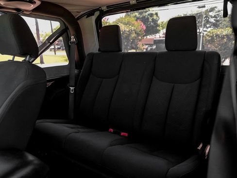 Used 2014 Jeep Wrangler Sport AWD/4WD image 35