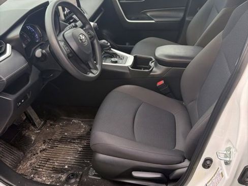 Used 2024 Toyota RAV4 LE image 3