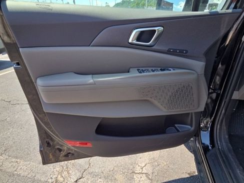 New 2026 Kia Carnival EX FWD image 27
