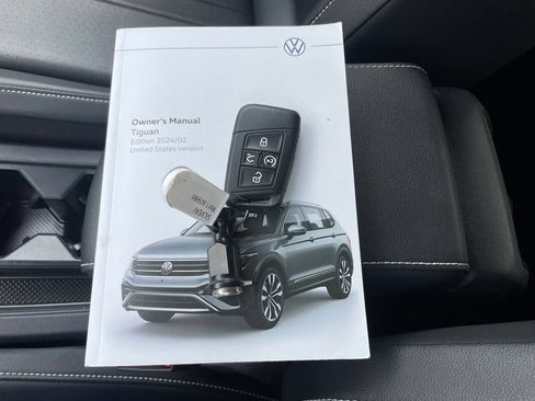 Used 2024 Volkswagen Tiguan Wolfsburg Edition AWD/4WD image 36