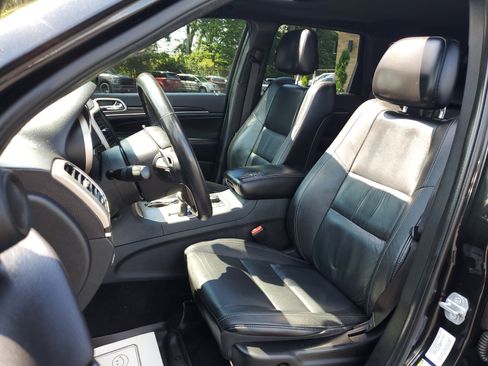 Used 2014 Jeep Grand Cherokee Limited image 20