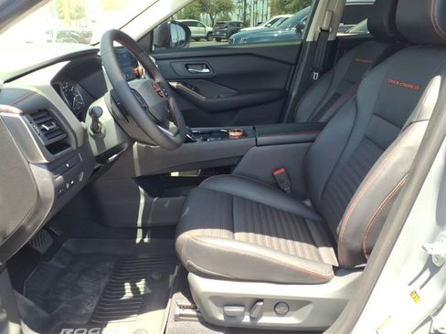 Used 2026 Nissan Rogue SV AWD/4WD image 15