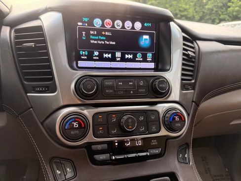 Used 2018 Chevrolet Tahoe LT RWD image 22