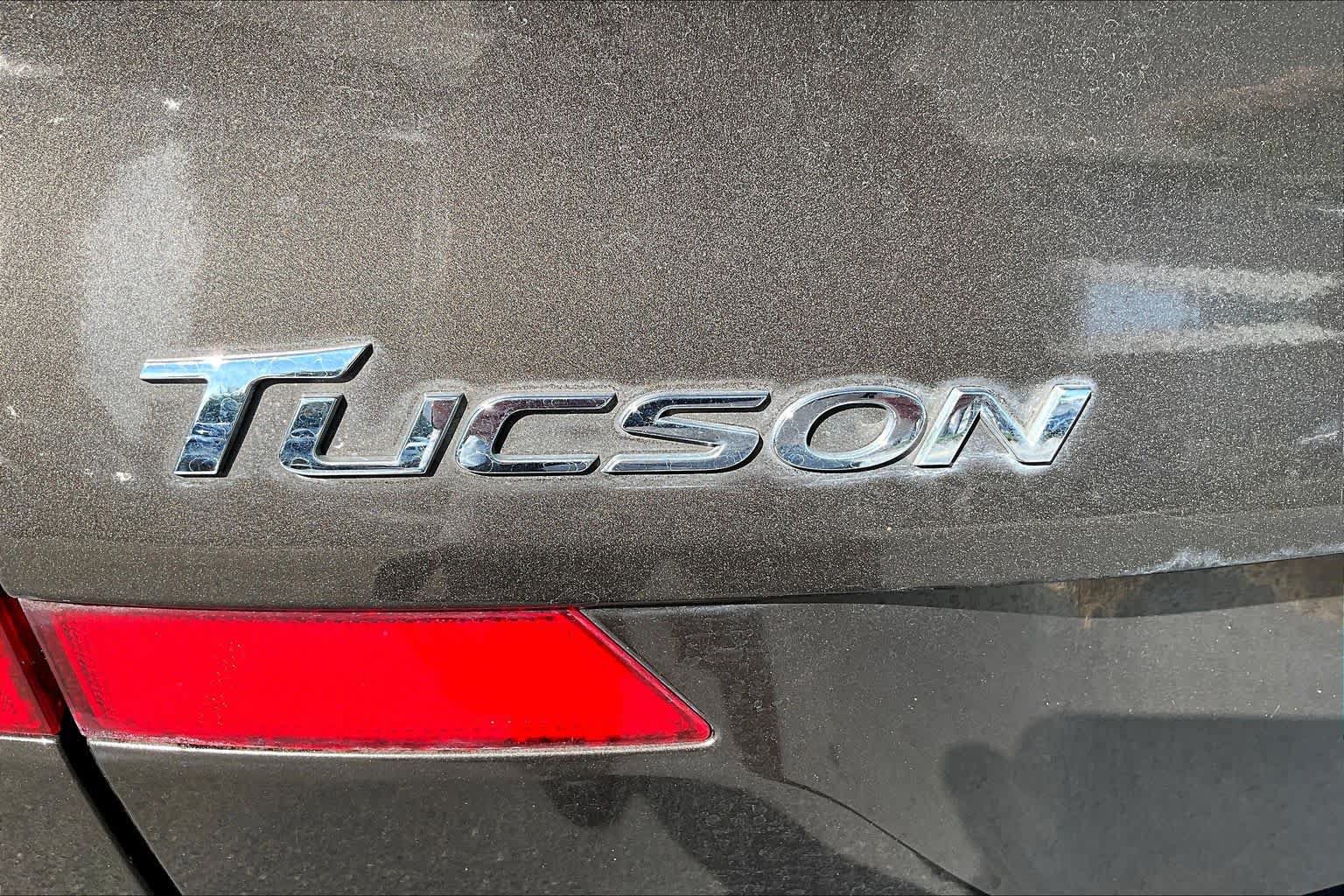 Used 2020 Hyundai Tucson Ultimate w/ Winter Weather Package AWD/4WD image 9