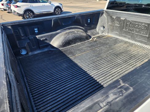 Used 2024 Ford F250 XLT image 6
