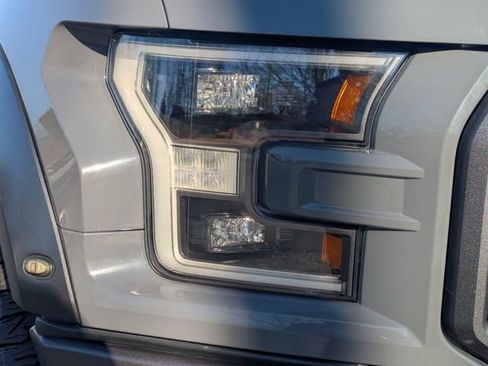 Used 2018 Ford F150 Raptor w/ Equipment Group 802A Luxury image 10