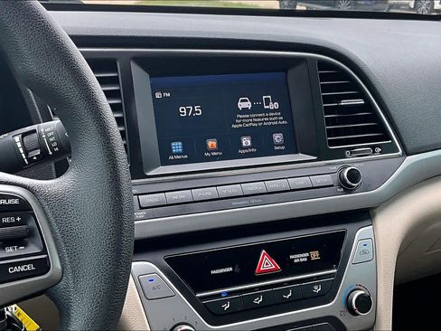 Used 2018 Hyundai Elantra SEL w/ Cargo Package image 7