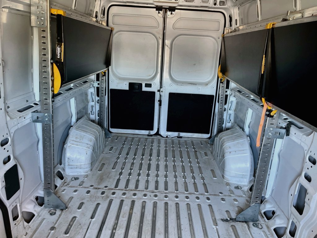 Used 2025 RAM ProMaster 2500 w/ Convenience Group FWD image 24