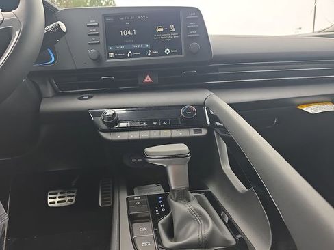 New 2026 Hyundai Elantra SEL Sport Premium FWD image 33