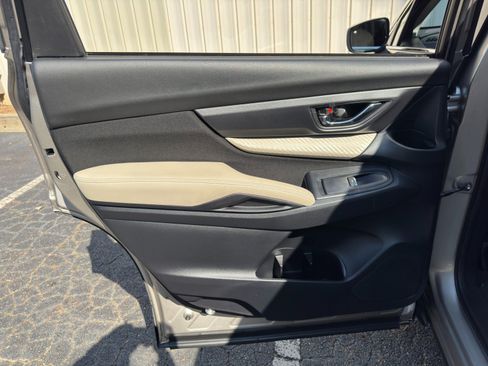 Used 2019 Subaru Ascent Premium w/ Popular Package #2 AWD/4WD image 44