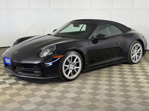 Used 2025 Porsche 911 Carrera RWD image 11