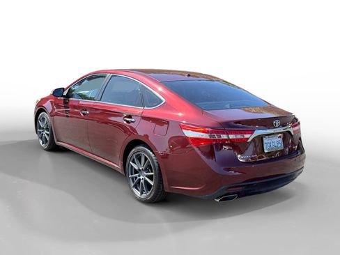 Used 2014 Toyota Avalon XLE Touring FWD image 3