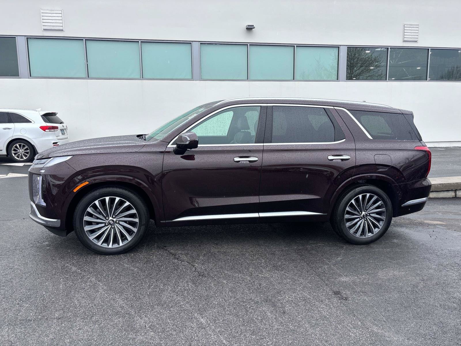 Certified 2024 Hyundai Palisade Calligraphy AWD/4WD image 6