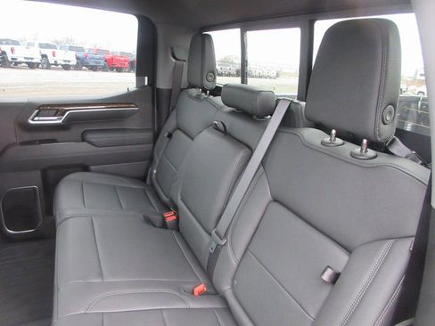 New 2026 GMC Sierra 1500 Elevation w/ Elevation Premium Package AWD/4WD image 15