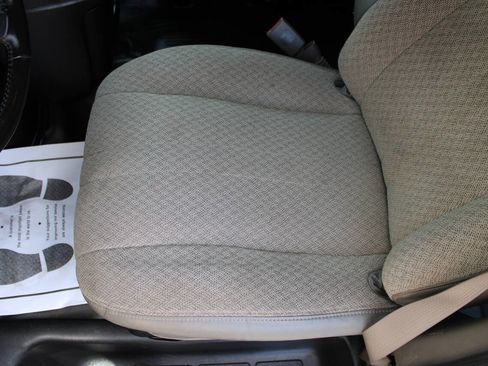 Used 2021 Chevrolet Express 3500 w/ Power Convenience Package image 8