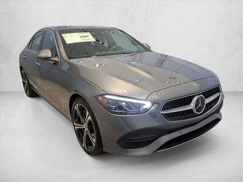 Used 2025 Mercedes-Benz C 300 4MATIC Sedan image 6
