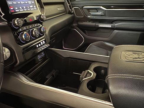 Used 2021 RAM 1500 Laramie w/ Night Edition image 35