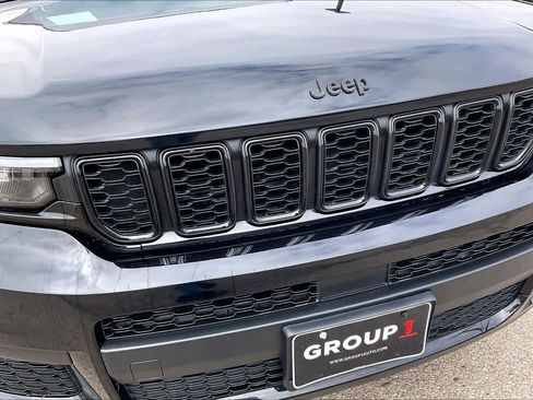 Used 2021 Jeep Grand Cherokee L Laredo AWD/4WD image 28