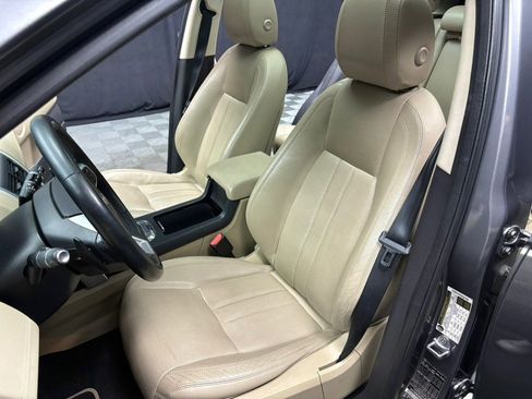 Used 2016 Land Rover Discovery Sport HSE image 35