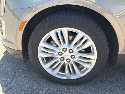 Used 2019 Cadillac XT5 Premium Luxury AWD/4WD image 30